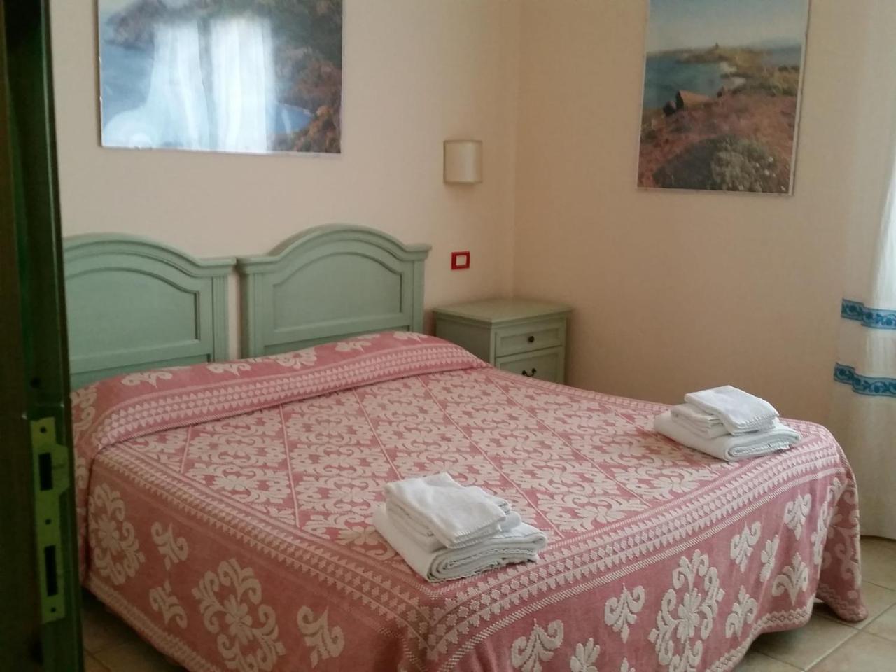 Agriturismo Archelao Oristano Eksteriør billede